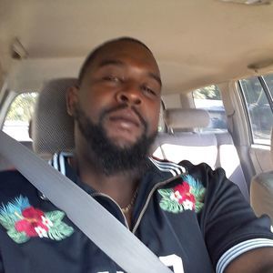 Meet your Posher, Lawrence